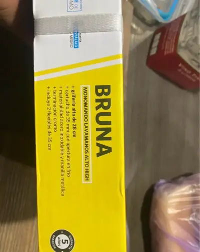 Grifería Monomando Lavamanos Stretto Bruna - miniatura 2
