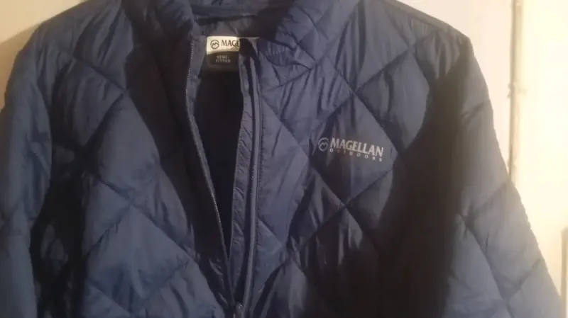 Chaqueta acolchada azul Magellan Outdoors - 1