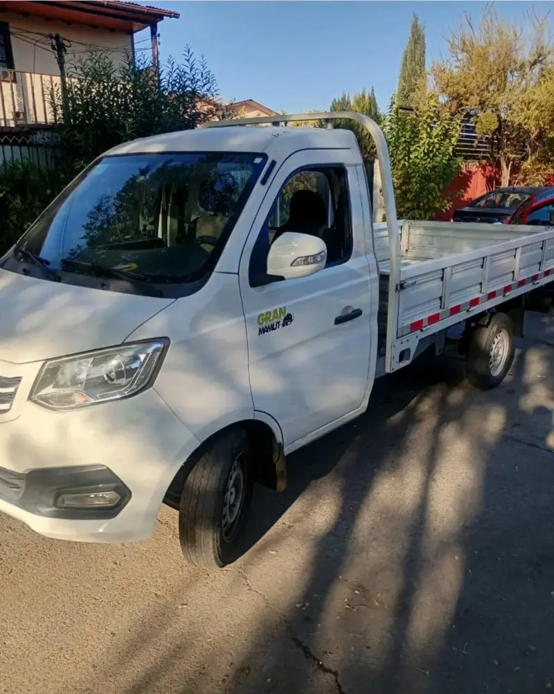 Camioneta KYC cabina simple 2022 - 1