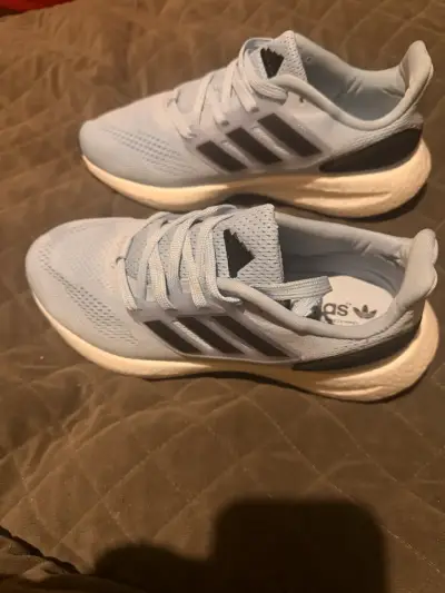 Zapatillas Adidas Boost - miniatura 1