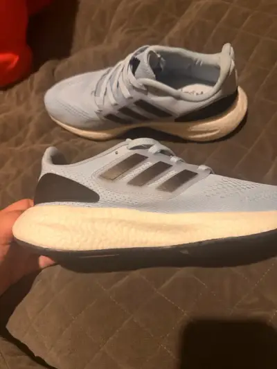 Zapatillas Adidas Boost - miniatura 2