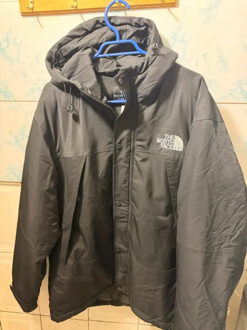 Chaqueta impermeable negra The North Face - 3