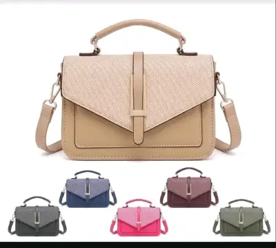 Bolso bandolera con diseño elegante y compacto - miniatura 4