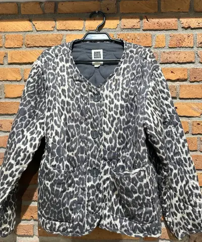 Chaqueta americanino de mujer  animal print - miniatura 1