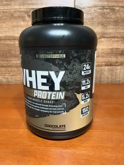 Proteína Whey Nutrex sabor Chocolate 5 lbs - miniatura 2
