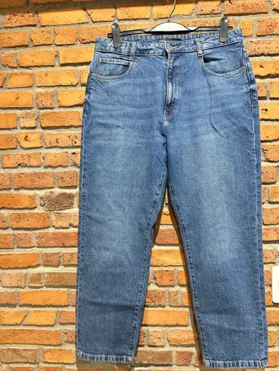 Jeans mom tiro alto Zara - miniatura 1