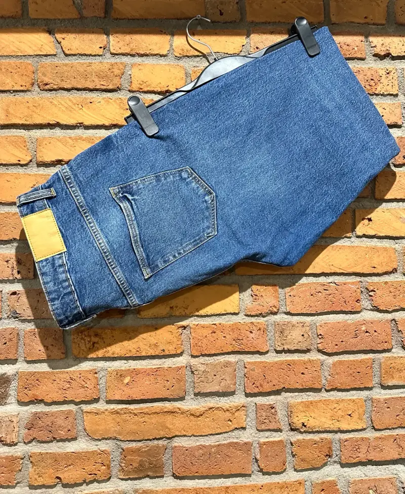 Jeans mom tiro alto Zara - 2