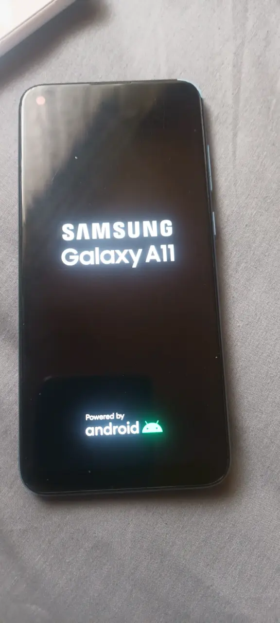 Samsung Galaxy A11 en buen estado - 1