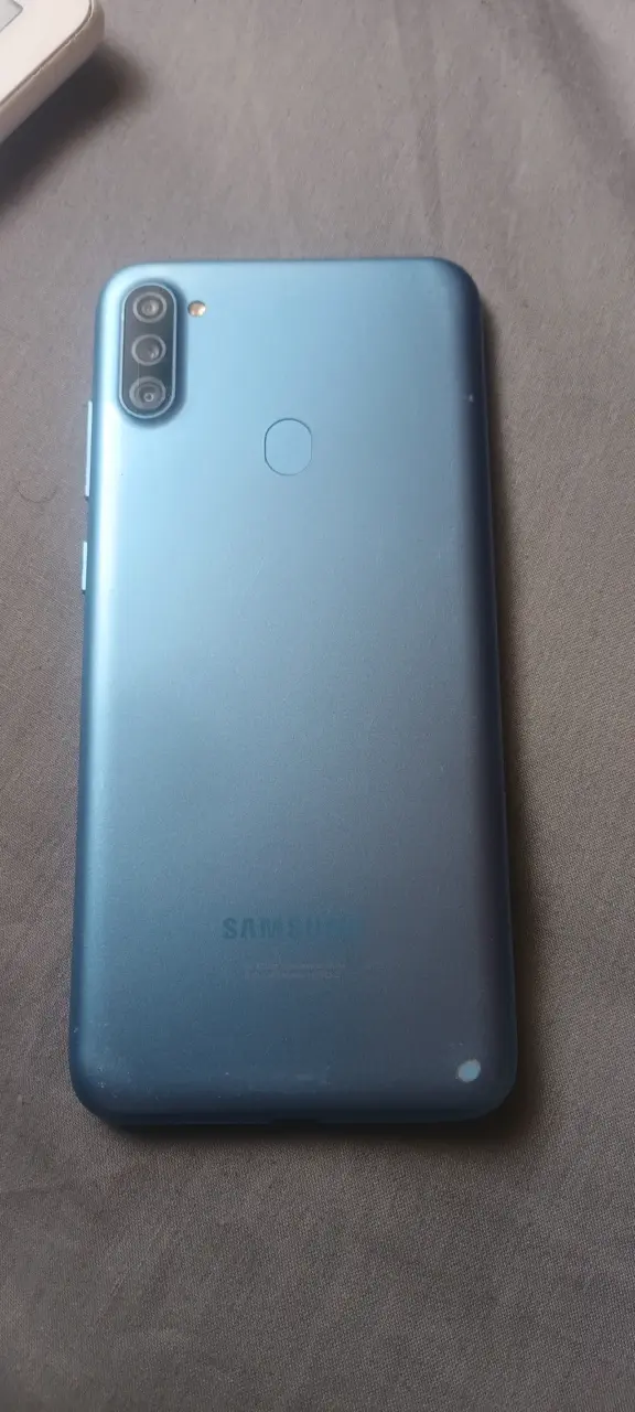 Samsung Galaxy A11 en buen estado - 4