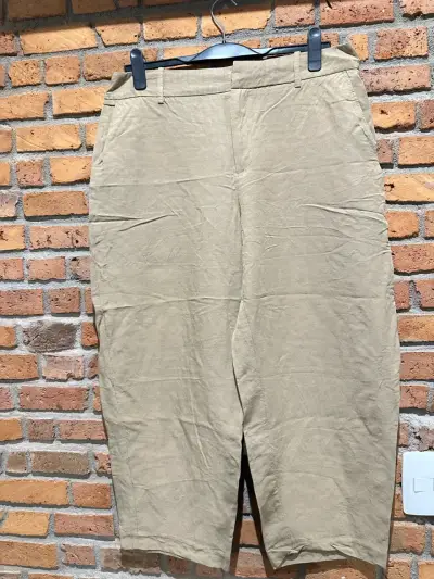 Pantalones beige  oscuro para mujer - miniatura 1