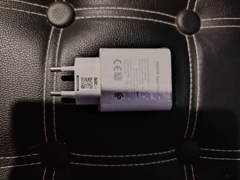 Cargador Honor SuperCharge 18W - 1
