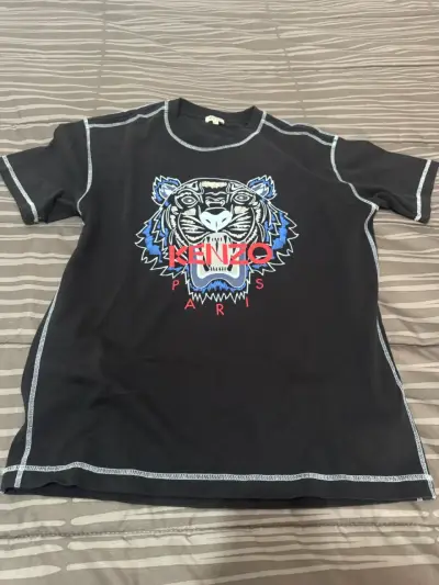 Polera negra Kenzo con diseño de tigre - miniatura 1