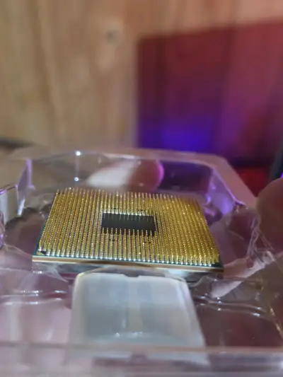 Procesador AMD Ryzen 3 3200G con disipador - miniatura 4
