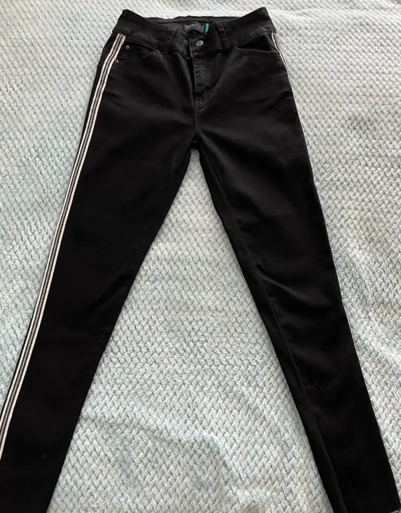 Pantalones negros con franjas laterales para mujer - 1