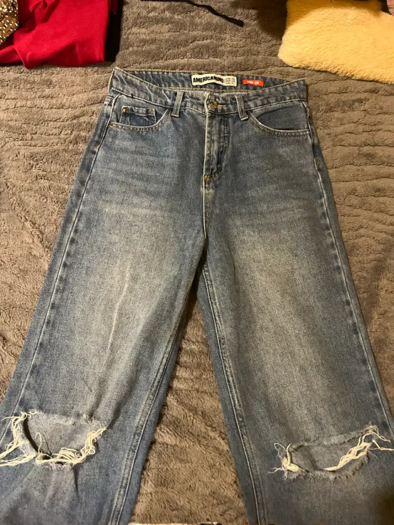 Jeans Americanino desgastados para mujer