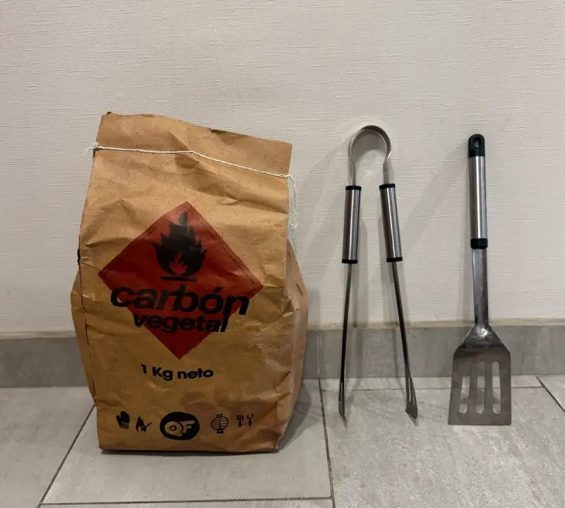 Parrilla LotusGrill  a carbon sin humo - 6