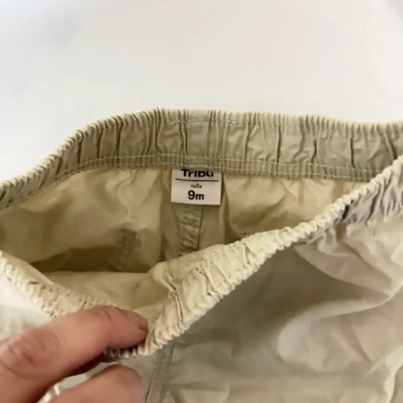 Shorts beige para bebé talla 9 meses - 2