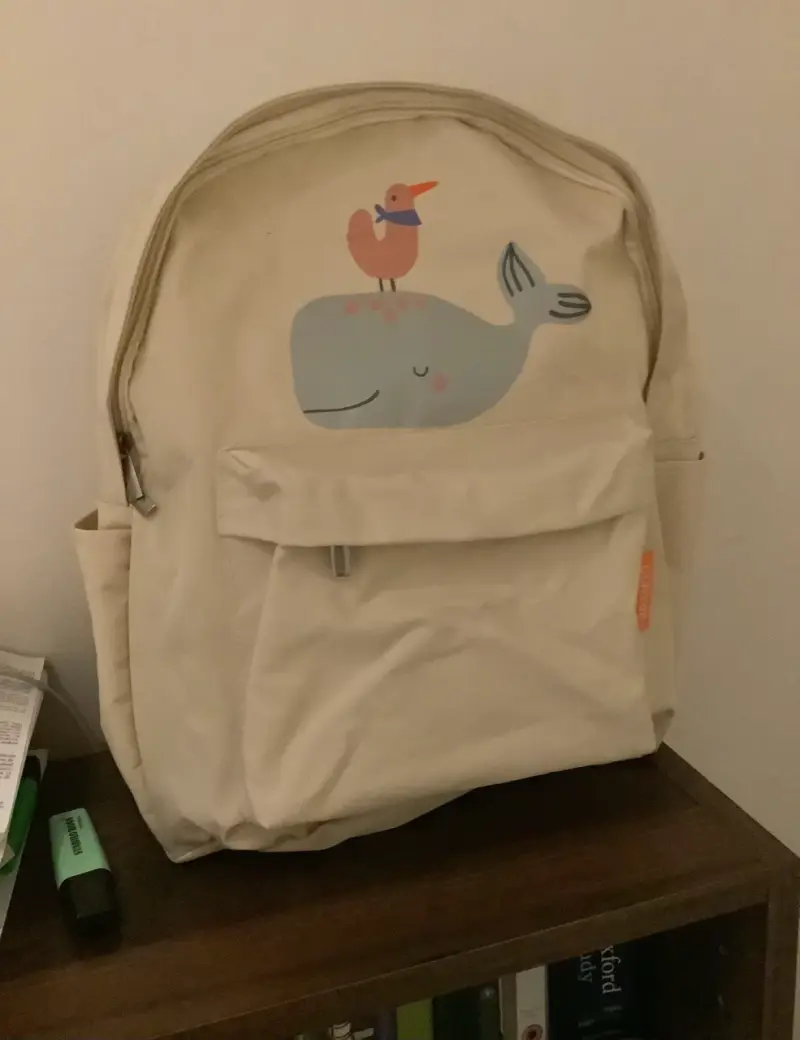 Mochila infantil beige impermeable nueva 15 litros - 5