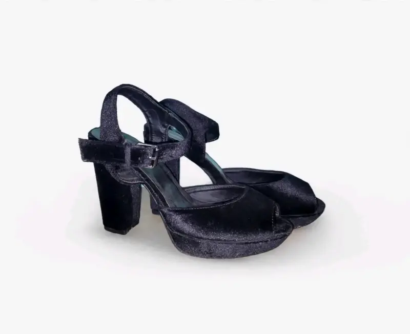 Sandalias de Tacón Alto Negras