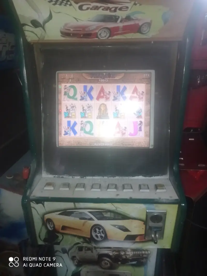 Máquina tragamonedas arcade vintage - 3