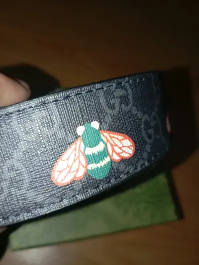 Cinturón Gucci con diseño de abeja - miniatura 3