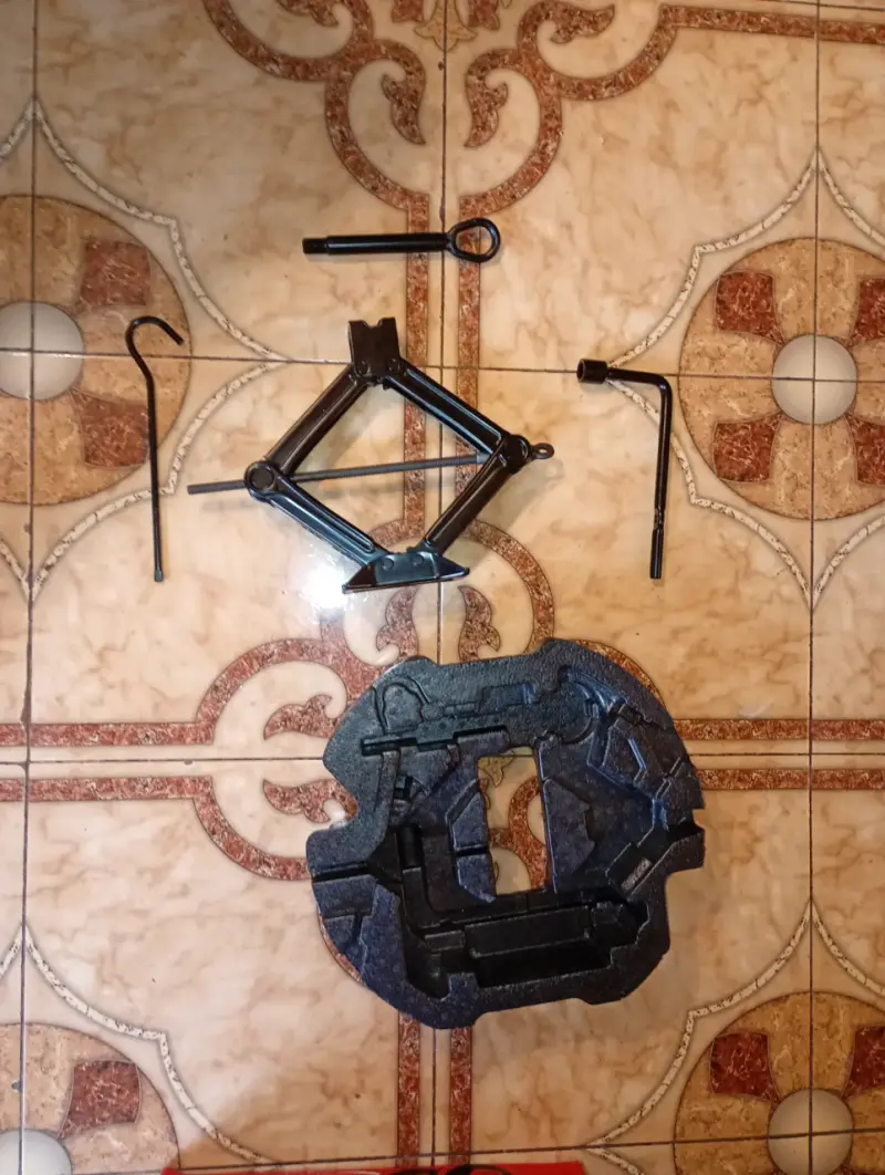 Kit de Herramientas para Cambio de Neumáticos