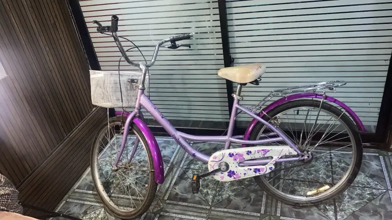 Bicicleta vintage Oxford morada con canasto - 2