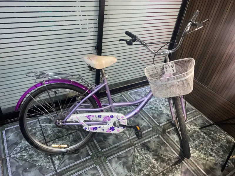 Bicicleta vintage Oxford morada con canasto - 5