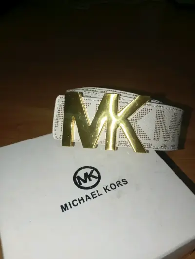 Cinturón Michael Kors Blanco con Hebilla Dorada - miniatura 1