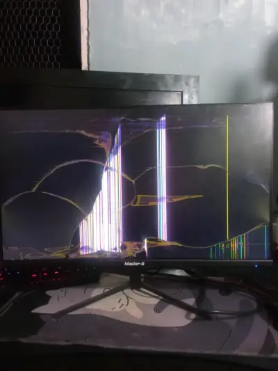 Monitor Master-G con pantalla rota para repuestos - miniatura 1