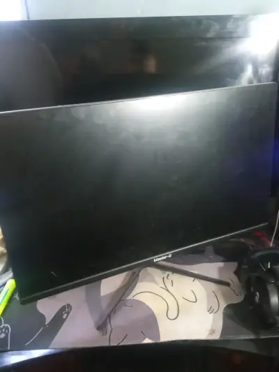 Monitor Master-G con pantalla rota para repuestos - miniatura 2