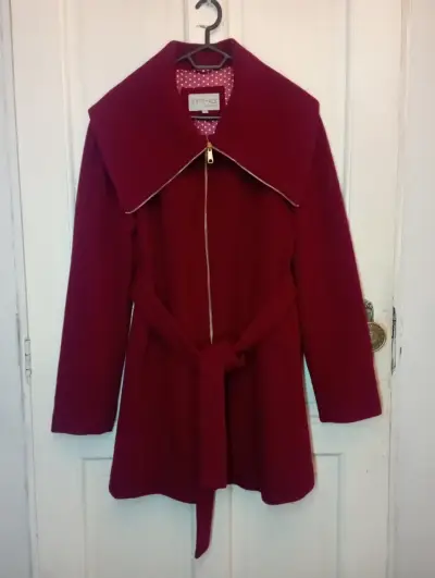 Abrigo rojo Kimi+kai Maternity - miniatura 1