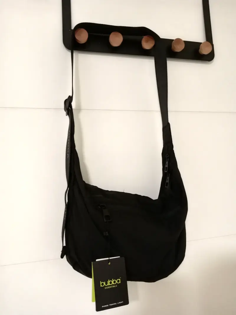 Bolso bandolera negro Bubba Essentials - 2