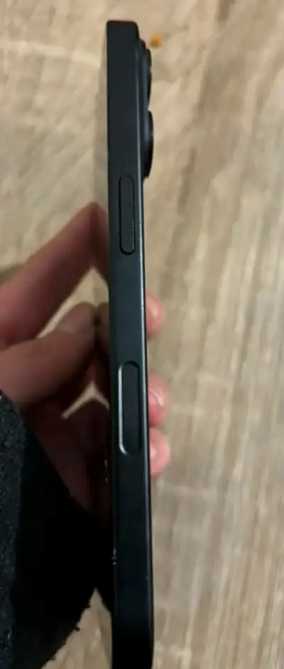 iPhone 16 - miniatura 3