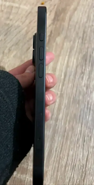 iPhone 16 - miniatura 4