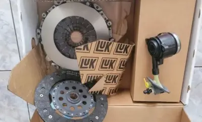Kit de embrague LUK RepSet Pro para autos - miniatura 1