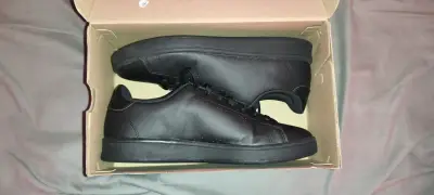 Zapatillas negras Adidas casuales para hombre - miniatura 1