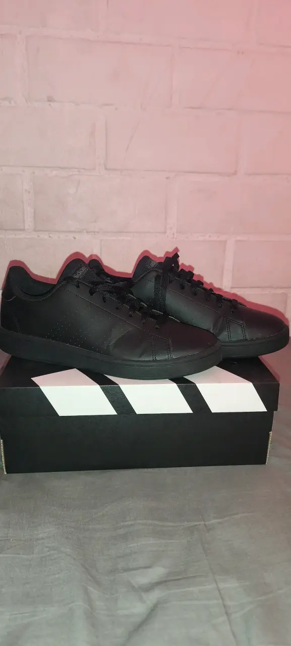Zapatillas negras Adidas casuales para hombre - 4