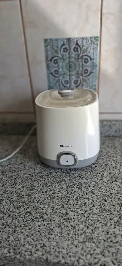 Yogurtera eléctrica Blanik blanca - miniatura 2