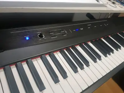 Piano digital Alesis Recital 88 teclas - miniatura 3