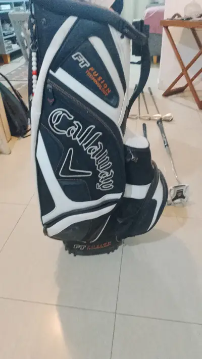 Set de palos de golf Taylor Made bolso Callaway - miniatura 2