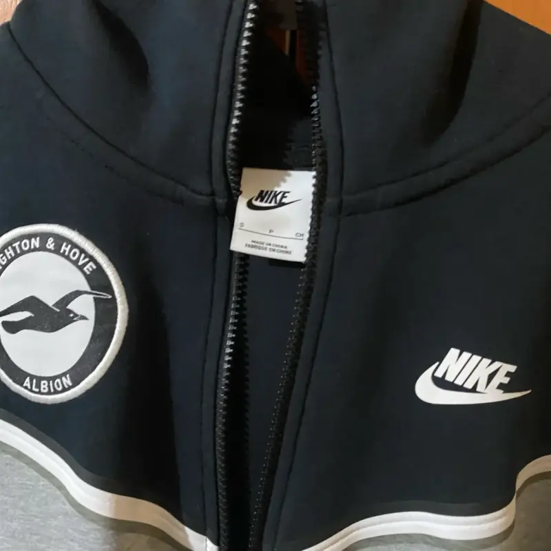 Nike Tech Brighton & Hove Albion Talla S OG - 4
