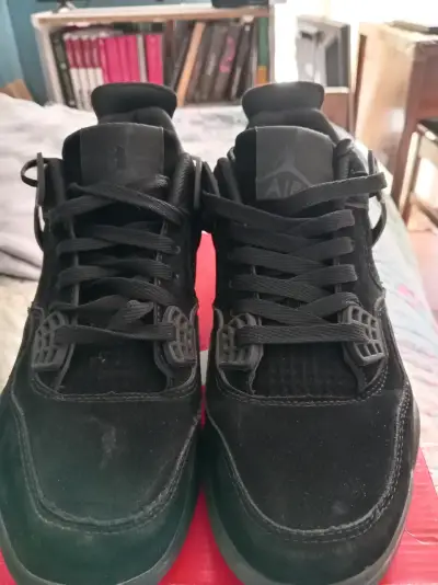 Zapatillas negras estilo J. A. - miniatura 1