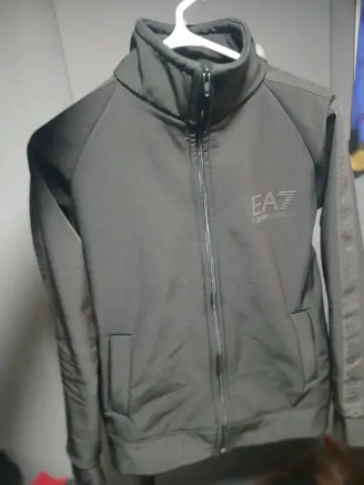 Chaqueta negra EA7 Emporio Armani para hombre - miniatura 2