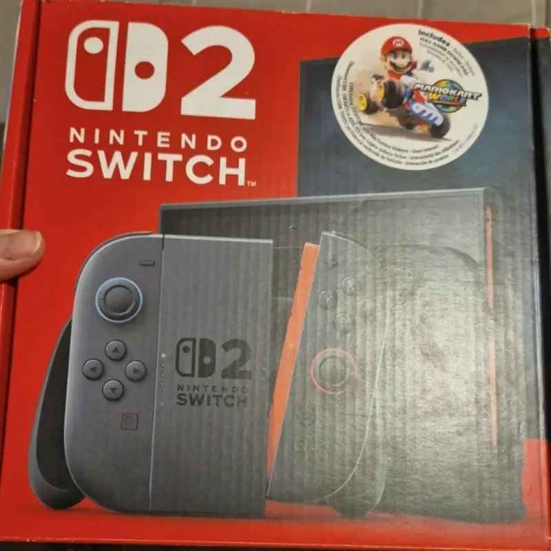 Consola Nintendo Switch V2 con Mario Kart 8 Deluxe - 1