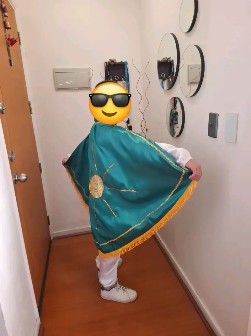 Traje de Diablada para Niño Talla 8-10 - 1