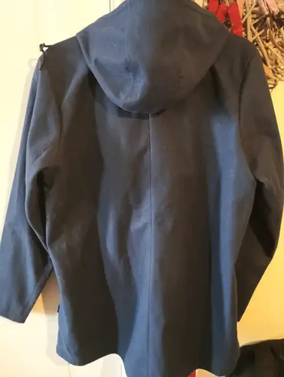 Chaqueta azul con capucha Under Armour - miniatura 2