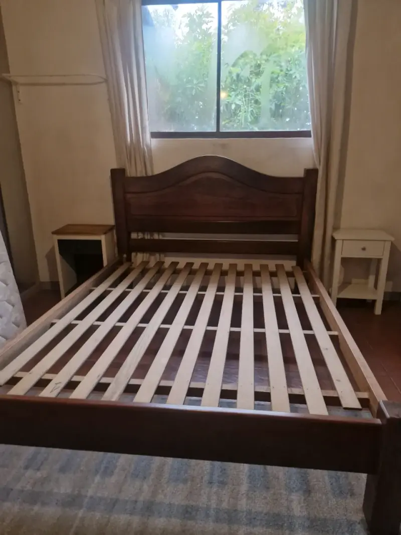 Cama de pino con somier - 2