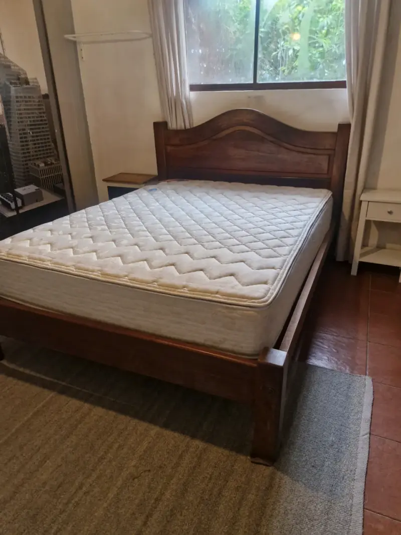 Cama de pino con somier - 4