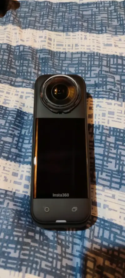 Cámara 360 Insta360 X3 con tarjeta SD 512GB - miniatura 3